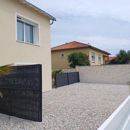 Apartmán L'Echappee Belle Bessines Exteriér fotografie